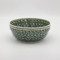 Miska / salaterka z rantem 23 cm A196 D105 – ręcznie malowana ceramika bolesławiecka, tradycyjny wzór kobaltowy, elegancki design do serwowania sałatek i dań głównych.
